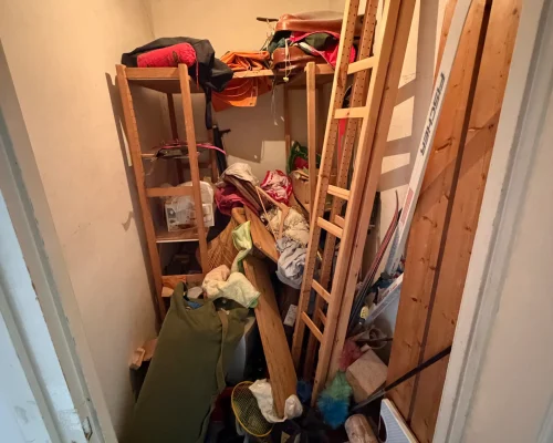 03779692-8DAF-47B6-B963-EB90078C4737