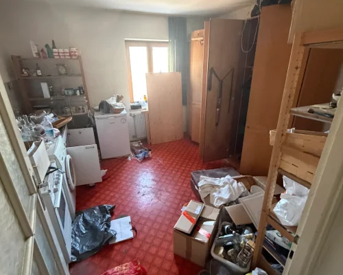 94D34596-87EF-4928-ADF3-BB377B8882EA